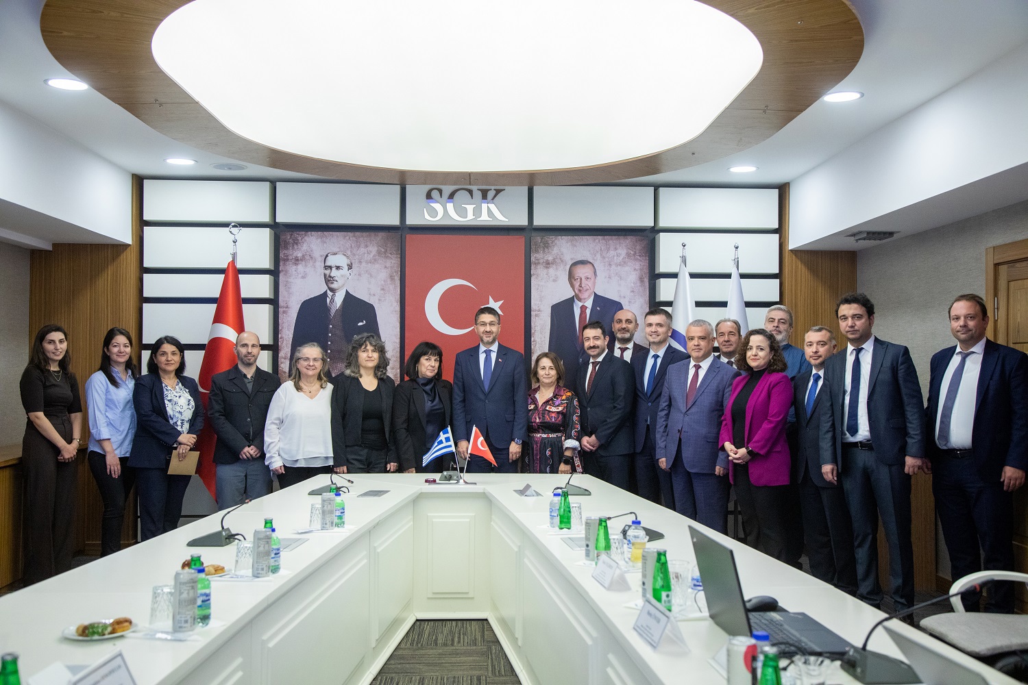 BASKANLIK_660000/HABERLER/2025/EKIM/23102025/b5065e7b-4f2c-41a2-9700-d47a7c07ecaf.jpg