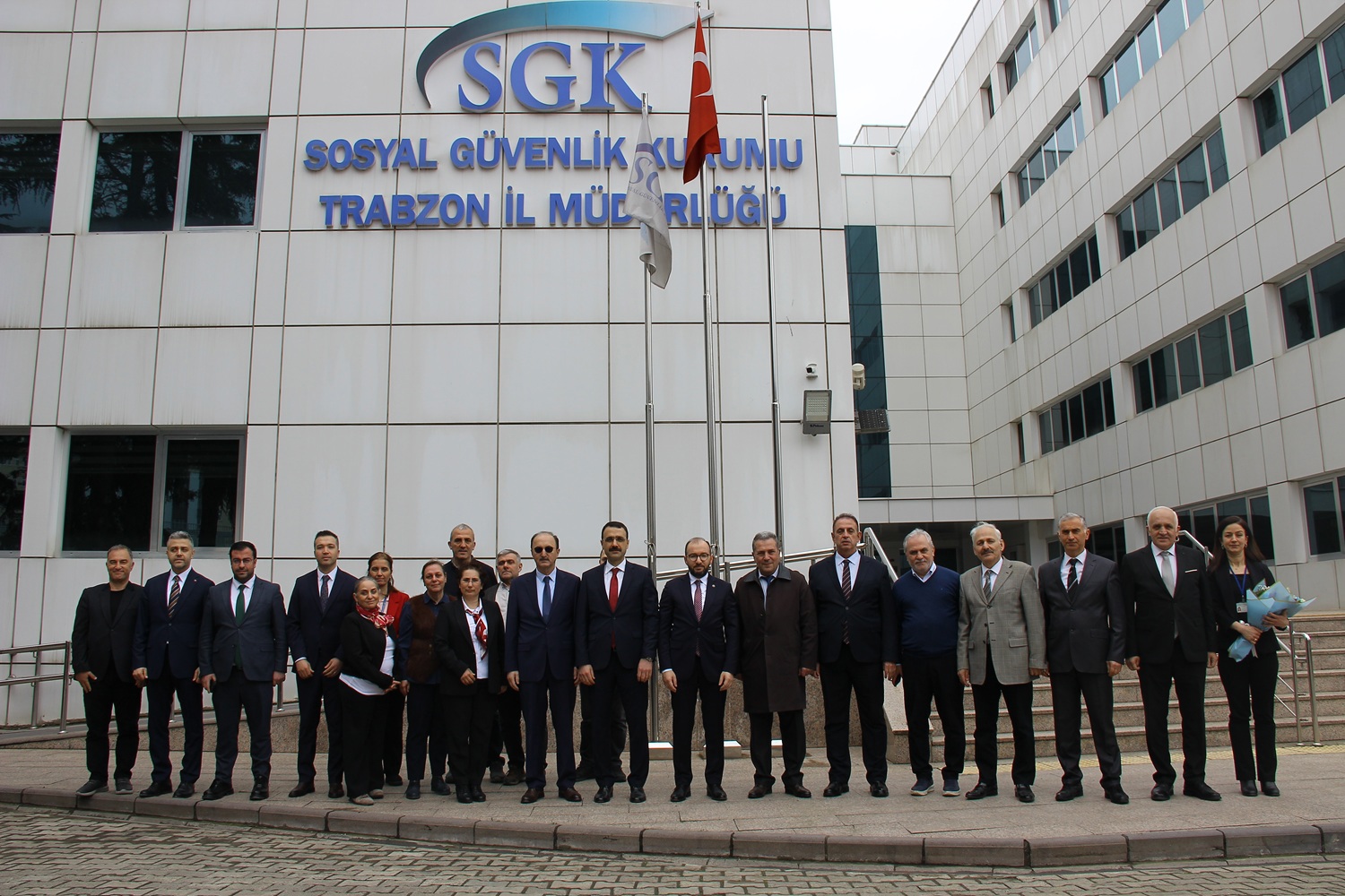 SGK Başkanı Elitaş, Trabzon İl Müdürlüğünü Ziyaret Etti